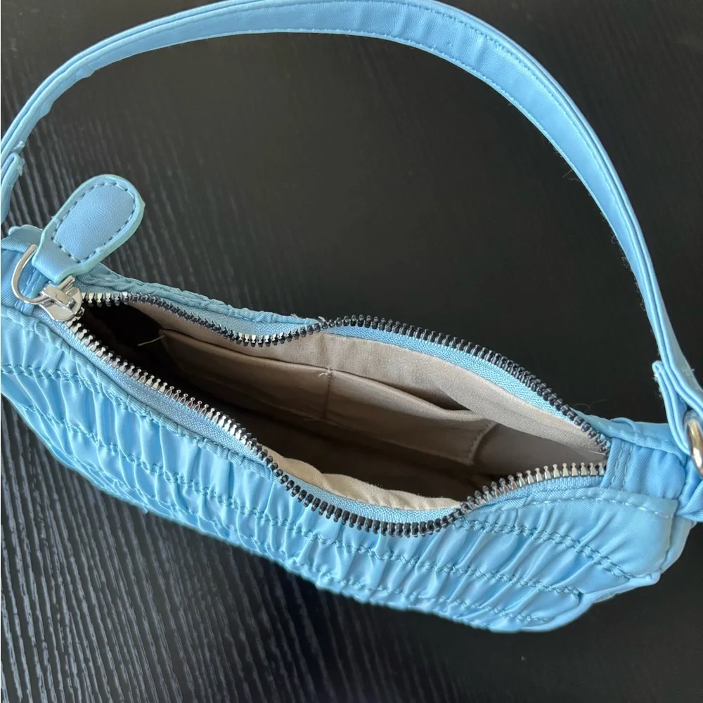 Lulu's Blue Ruched Shoulder Bag - Picture 3 of 4